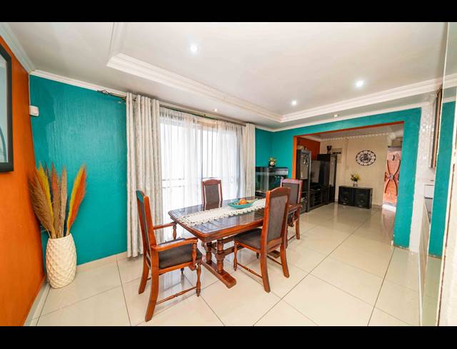 3 BEDROOM FREESTANDING FOR SALE IN LEACHVILLE